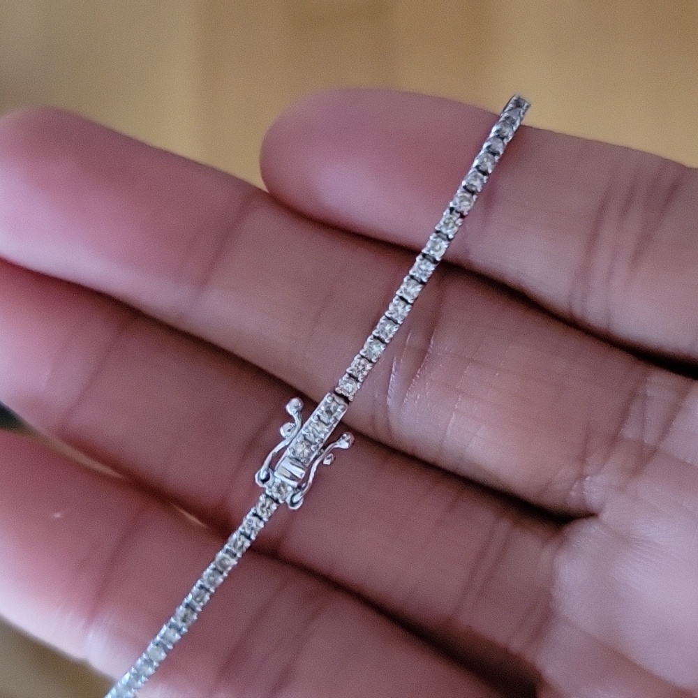 14k Solid White Gold  1ct Diamonds Thin  Bracelet Size 6